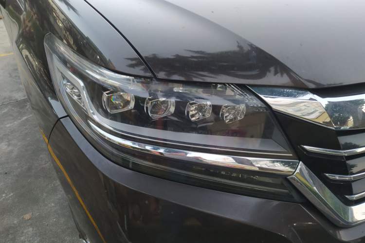 Used Honda Elysion 2016 2.4L Supreme Edition