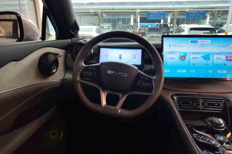 Used BYD Frigate 07 2023 DM-i 100KM Flagship Model