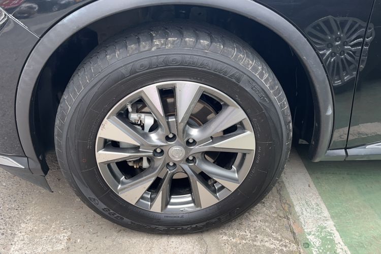 Used Nissan Murano 2019 2.5L XL Two-Wheel Drive Smart Connect Luxury Edition China VI Standard