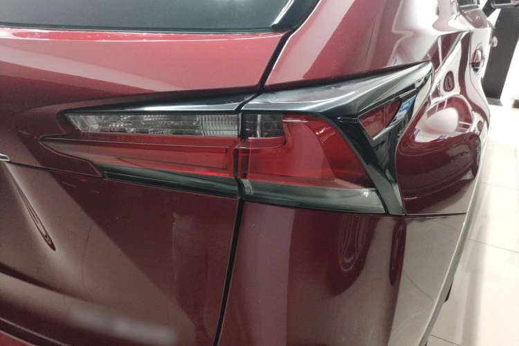 Used Lexus NX 2015 200 Front-Wheel Drive X-Trail SE Edition