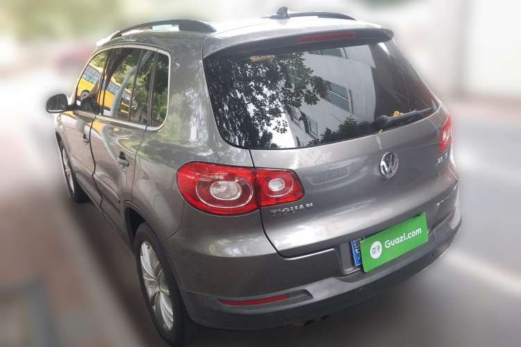 Used Volkswagen Tiguan 2009 2.0 TSI Luxury Edition Rear Left 45 Deg