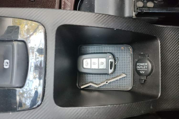 Used Zotye E200 2017 Luxury Model