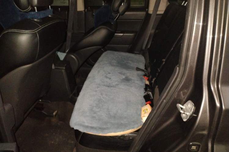 Used Jeep Patriot 2014 2.4L Sport Edition Left Rear Seat