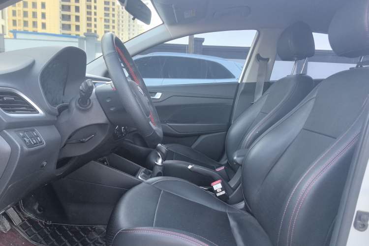 Used Hyundai Verna (new generation) 2020 1.4L Manual GLS Cool Edition