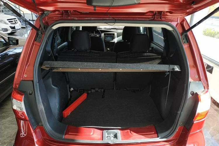 Used Nissan Livina 2013 Jingrui 1.6XL Manual Comfort Edition