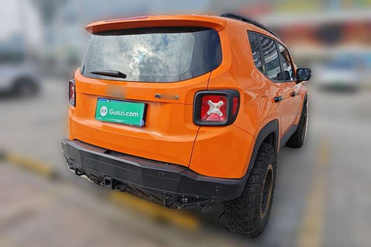 Used Jeep Renegade 2019 220T Automatic Leading Edition
