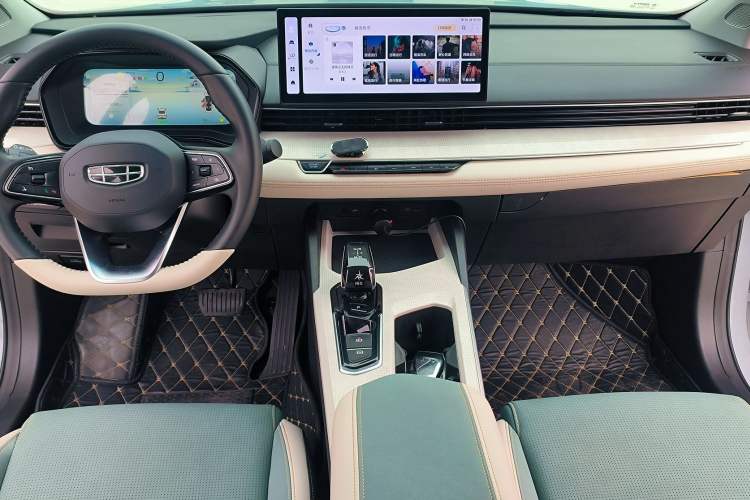 Used Geely Auto Emgrand L HiP 2022 1.5TD-DHT Pro 100KM Super Swift