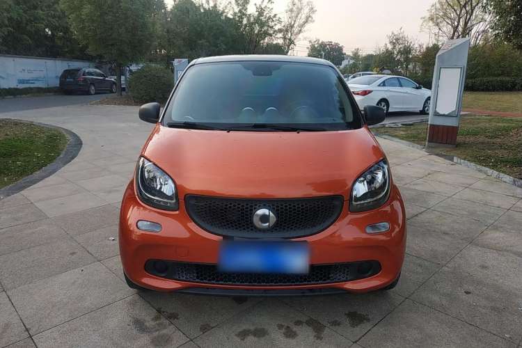 Used smart forfour 2016 1.0L 52 kW Dynamic Edition