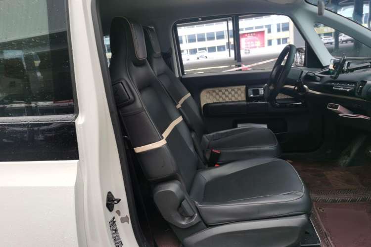 Used Baojun KiWi EV 2021 Artist Model Ternary Lithium