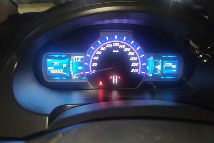 Used BYD S6 2012 2.4L Automatic Luxury Edition