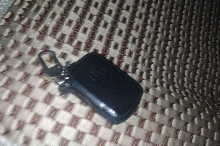 Used BYD S6 2012 2.4L Automatic Luxury Edition