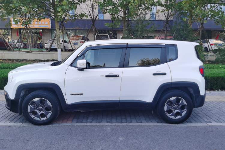 Used Jeep Renegade 2016 1.4T Manual Kinetic Edition
