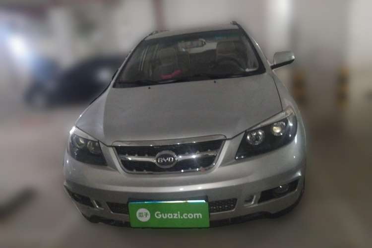 Used BYD S6 2012 2.4L Automatic Luxury Edition