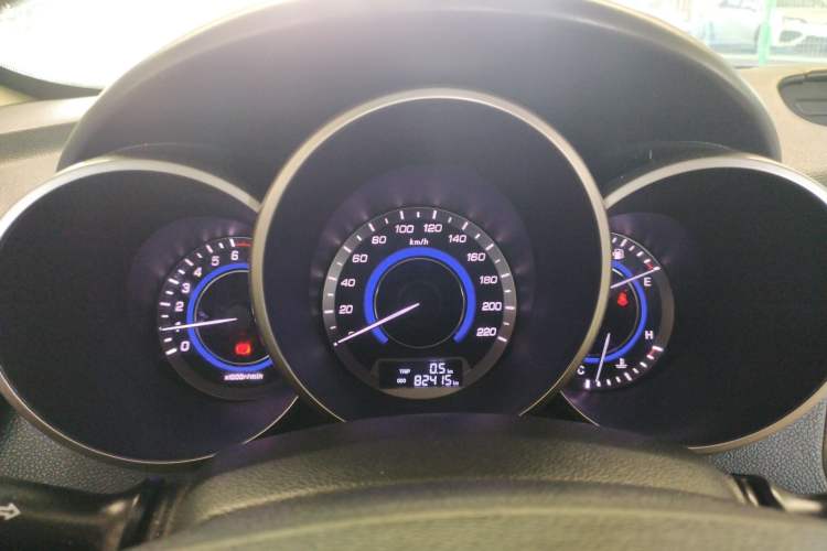 Used Changan Eado 2015 1.6L Manual Luxury Model China V Standard