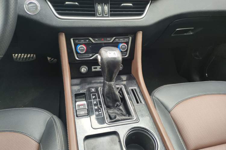 Used Zotye T600 Coupe 2017 1.8T Automatic Prestige Model
