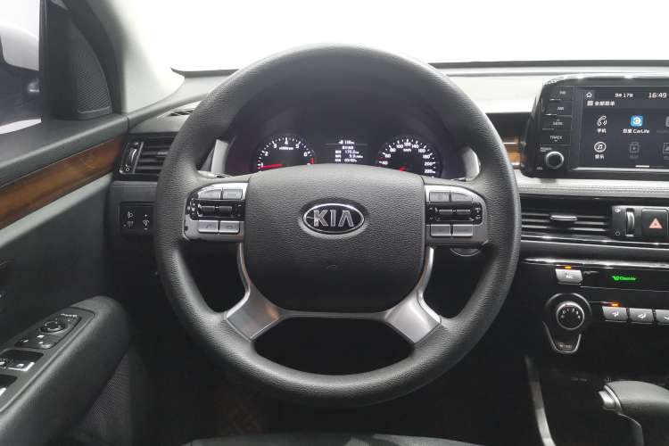 Used Kia KX7 2017 2.0L Automatic 2WD GLS 5-Seater