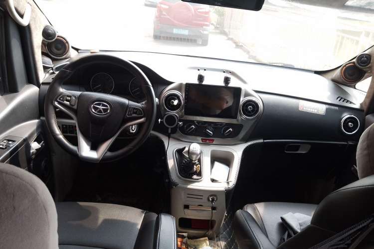 Used JAC M3 2019 PLUS IKEA Edition 1.8L Luxury 9-Seater Center Console