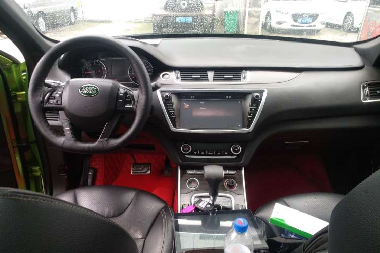 Used Land X7 2015 2.0T Panoramic Prestige Edition
