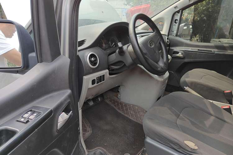 Used JAC M3 2018 1.6L Express Edition 7-Seater
