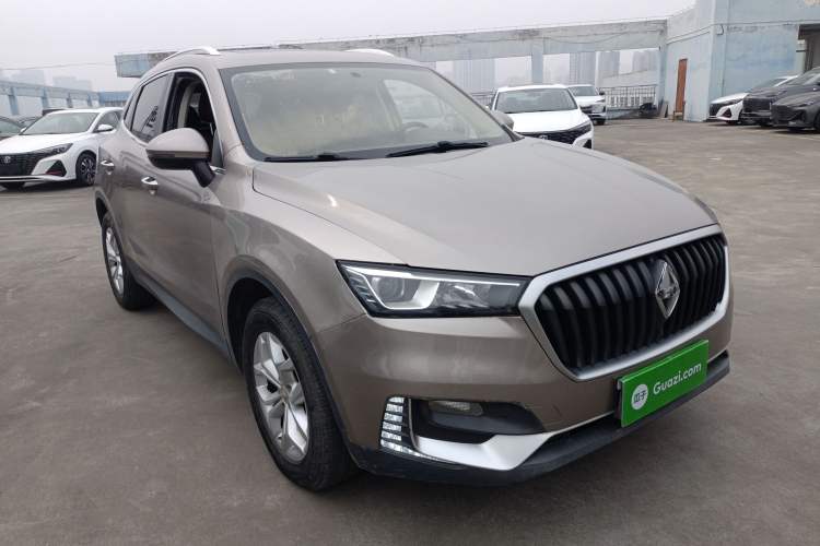 Used BORGWARD BX5 2017 20TGDI Automatic Two-Wheel Drive Pioneer Edition
