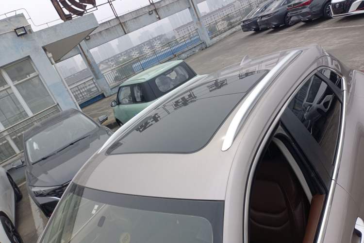 Used BORGWARD BX5 2017 20TGDI Automatic Two-Wheel Drive Pioneer Edition