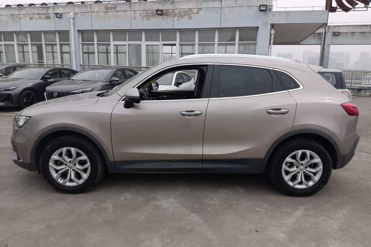 Used BORGWARD BX5 2017 20TGDI Automatic Two-Wheel Drive Pioneer Edition