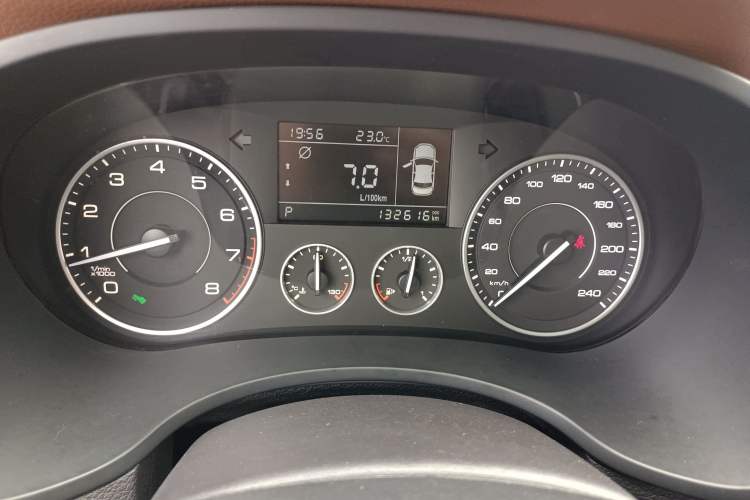 Used BORGWARD BX5 2017 20TGDI Automatic Two-Wheel Drive Pioneer Edition