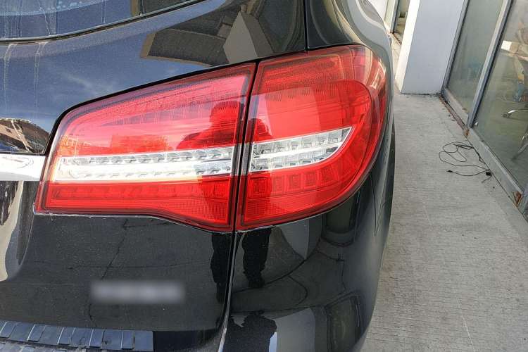 Used Haval H8 2015 2.0T Two-Wheel Drive Comfort Version