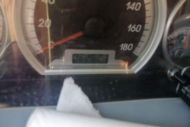 Used FAW Weizhi 2008 Hatchback 1.3L Manual Elite Model
