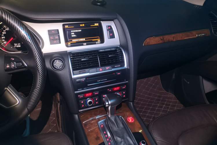 Used Audi Q7 2014 35 TDI Sport Edition