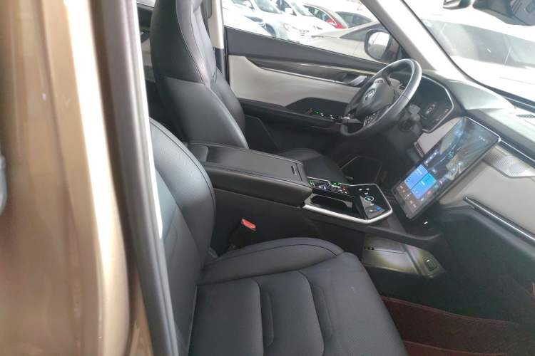 Used WM Motor EX5 2019 EX5 Extra Innovation Edition 400
