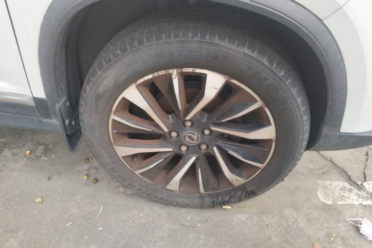 Used FORTHING T5L 2019 1.5T CVT Luxury Model 5 Seats
