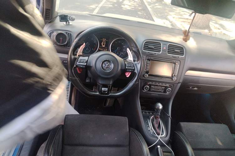 Used Volkswagen Golf 2011 2.0 TSI R
