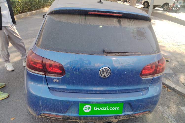 Used Volkswagen Golf 2011 2.0 TSI R
