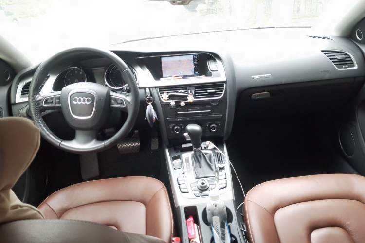 Used Audi A5 2010 2.0TFSI Sportback Comfort Model