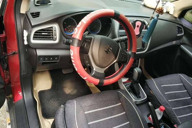 Used Suzuki S-Cross 2015 1.4T Automatic Two-Wheel Drive Prestige Model