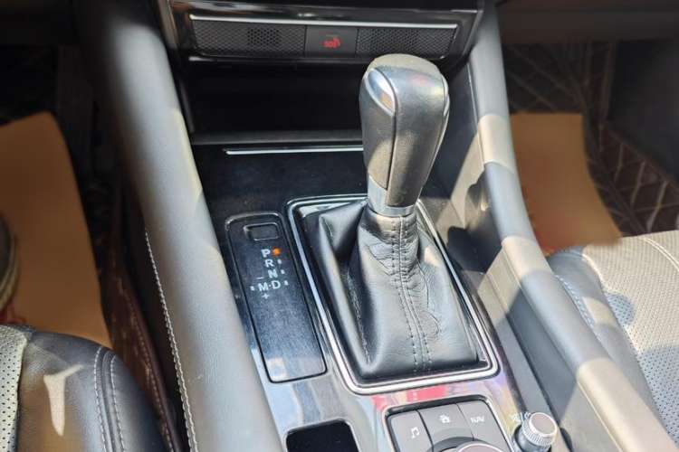 Used Mazda Atenza 2020 2.0L Blue Sky Luxury Edition
