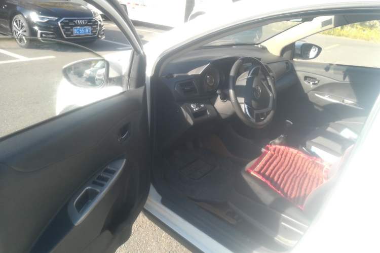 Used Lifan Auto X50 2014 1.5L Manual Elite Model