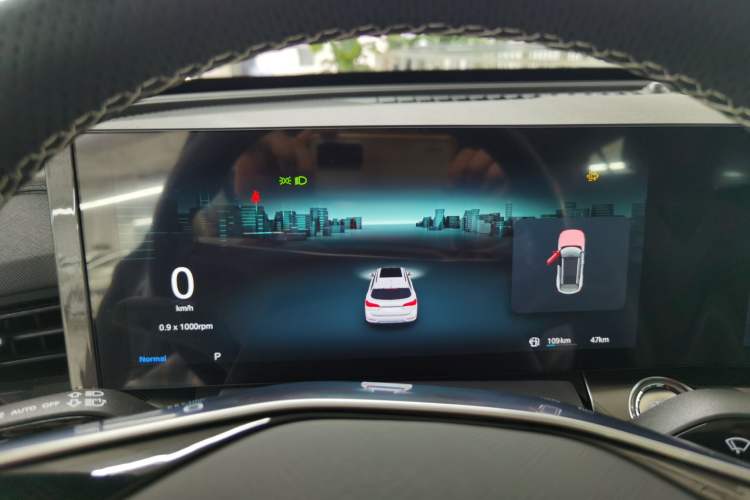 Used Roewe RX5 MAX 2022 2.0T Automatic Zhiwei Zunrong Edition