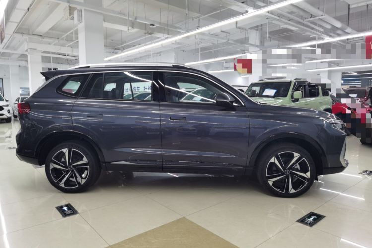 Used Roewe RX5 MAX 2022 2.0T Automatic Zhiwei Zunrong Edition