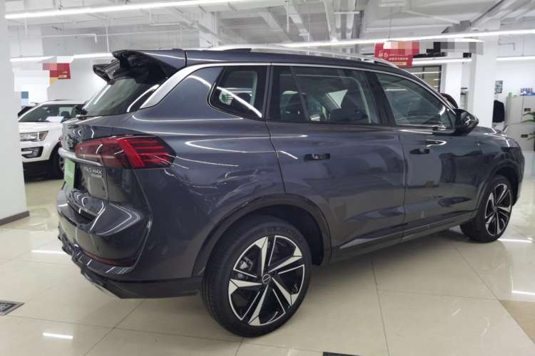 Used Roewe RX5 MAX 2022 2.0T Automatic Zhiwei Zunrong Edition