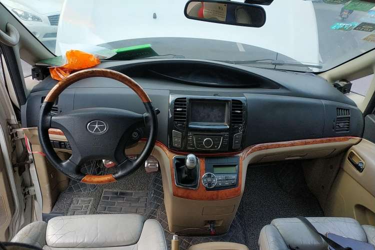 Used JAC Refine M5 2012 2.0T Gasoline Manual Business Edition