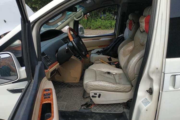 Used JAC Refine M5 2012 2.0T Gasoline Manual Business Edition