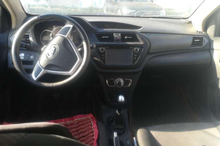 Used Lifan Auto X50 2014 1.5L Manual Elite Model