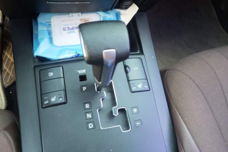 Used Kia Borrego 2013 3.8L Luxury Edition China V standard