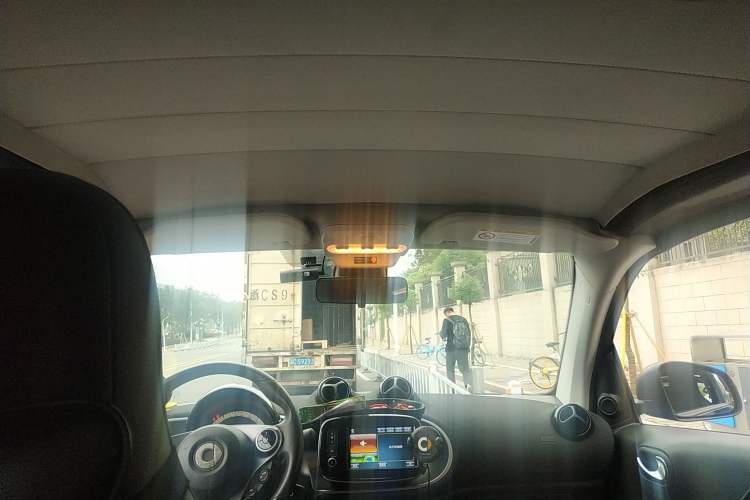 Used smart fortwo 2016 0.9T 66 kW Convertible Pioneer Edition
