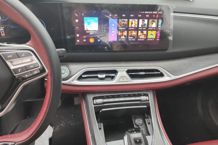 Used Dongfeng Fengon 580 2022 1.5T Automatic Luxury Edition
