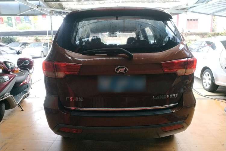 Used Foday Landfort 2015 2.4L Gasoline Two-Wheel Drive Standard Edition 7-Seater