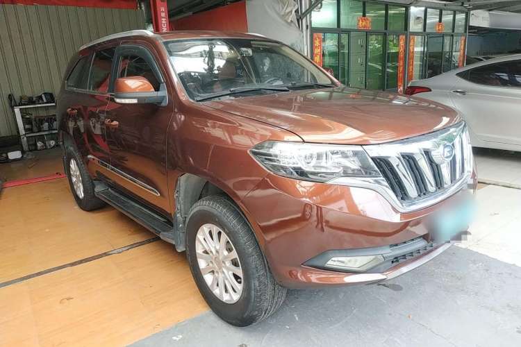 Used Foday Landfort 2015 2.4L Gasoline Two-Wheel Drive Standard Edition 7-Seater