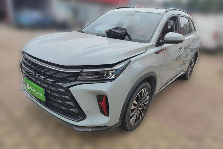 Used Dongfeng Fengon 580 2022 1.5T Automatic Luxury Edition